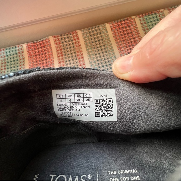 TOMS Black Slip On Booties 8 - Picture 6 of 8